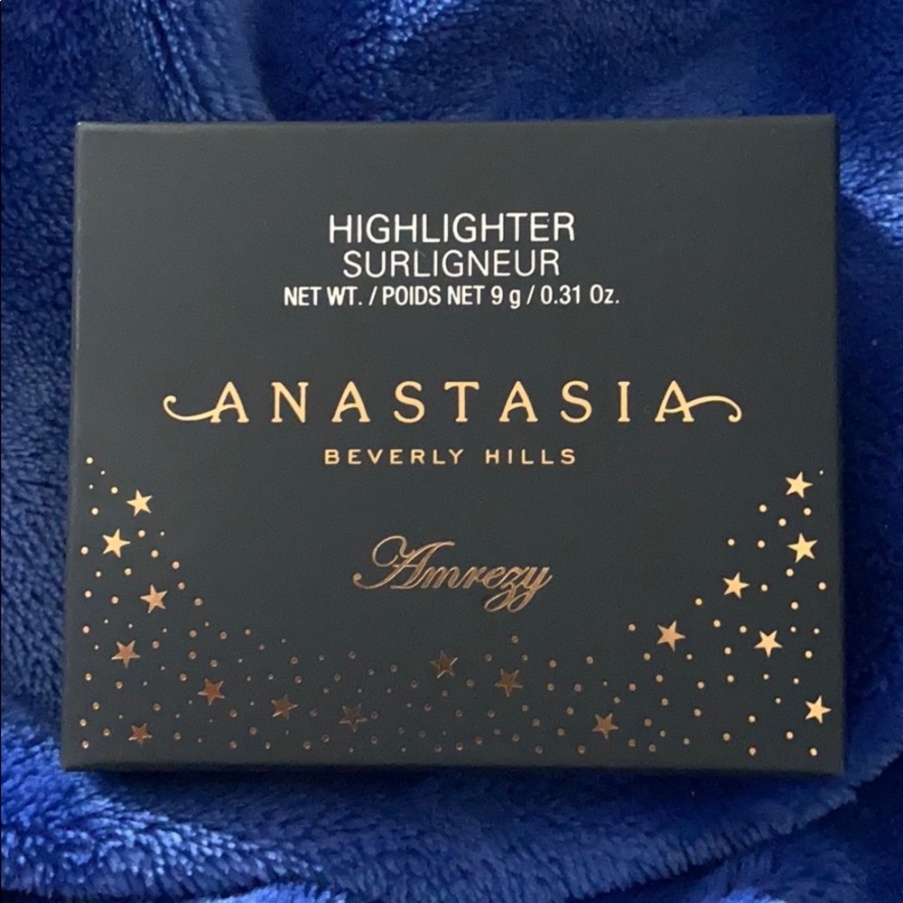 ANASTASIA BEVERLY HILLS AMREZZY